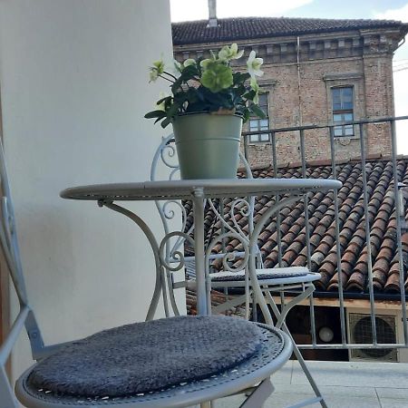 Cuore Di Alba Charming Apartment Buitenkant foto