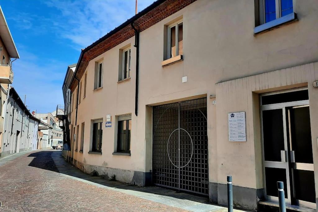 Cuore Di Alba Charming Apartment Buitenkant foto
